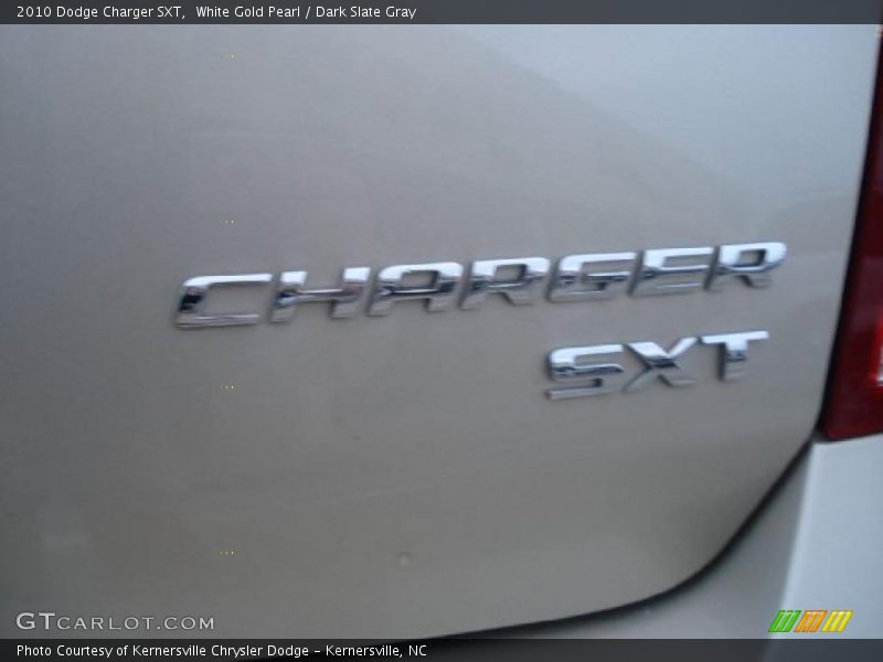 White Gold Pearl / Dark Slate Gray 2010 Dodge Charger SXT