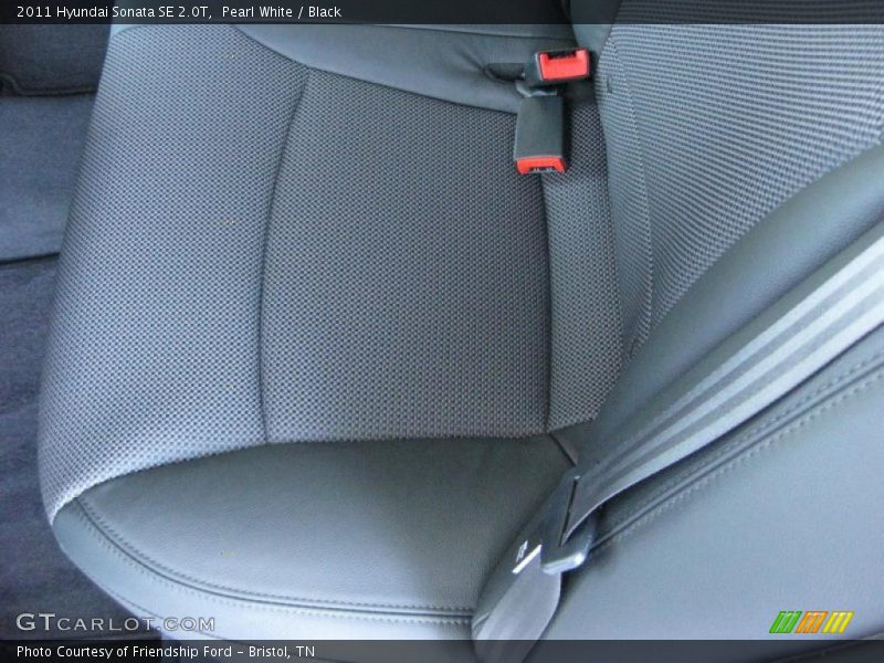 Pearl White / Black 2011 Hyundai Sonata SE 2.0T