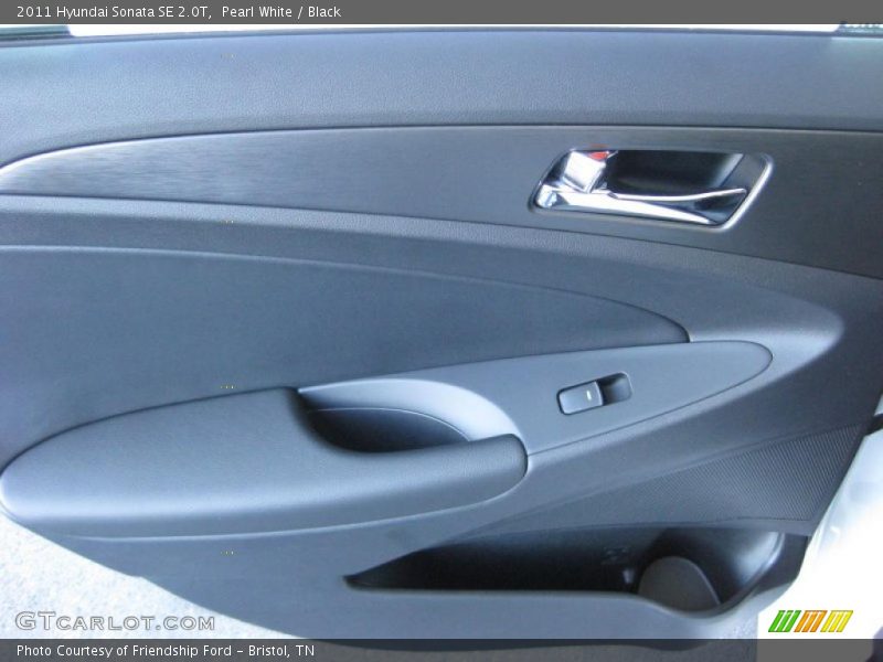 Pearl White / Black 2011 Hyundai Sonata SE 2.0T