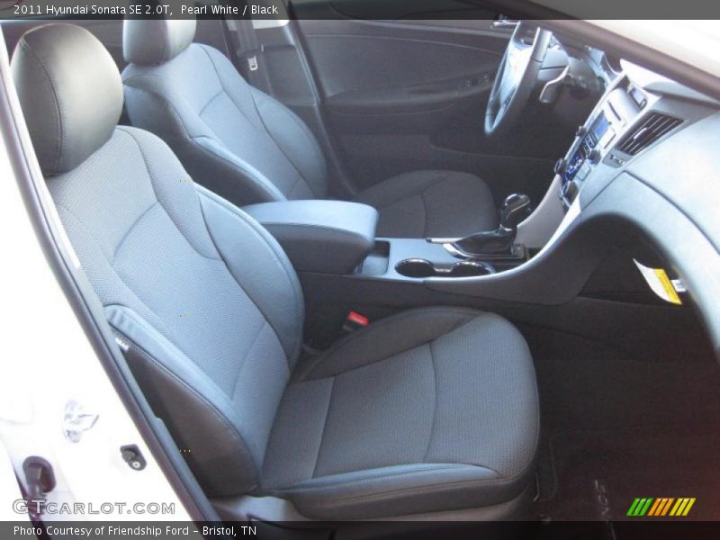 Pearl White / Black 2011 Hyundai Sonata SE 2.0T