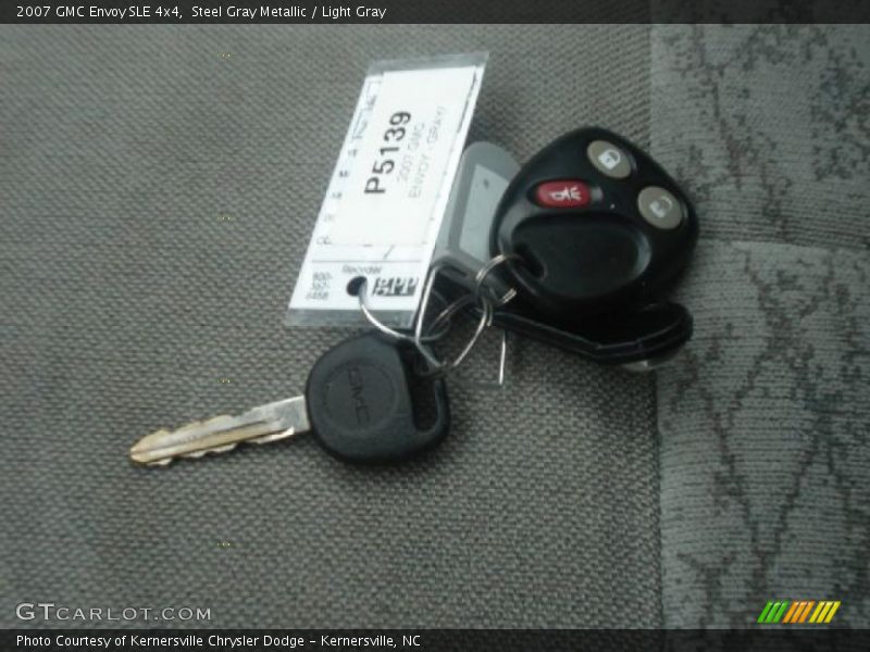 Steel Gray Metallic / Light Gray 2007 GMC Envoy SLE 4x4