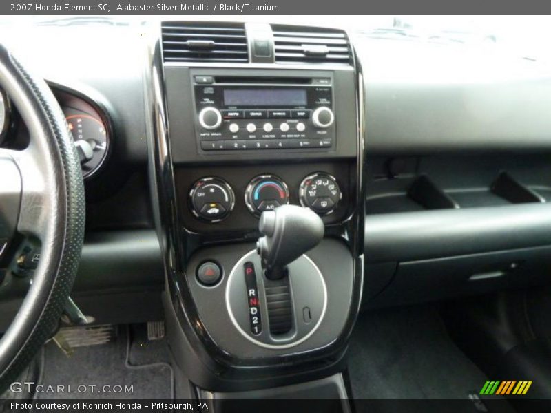 Alabaster Silver Metallic / Black/Titanium 2007 Honda Element SC