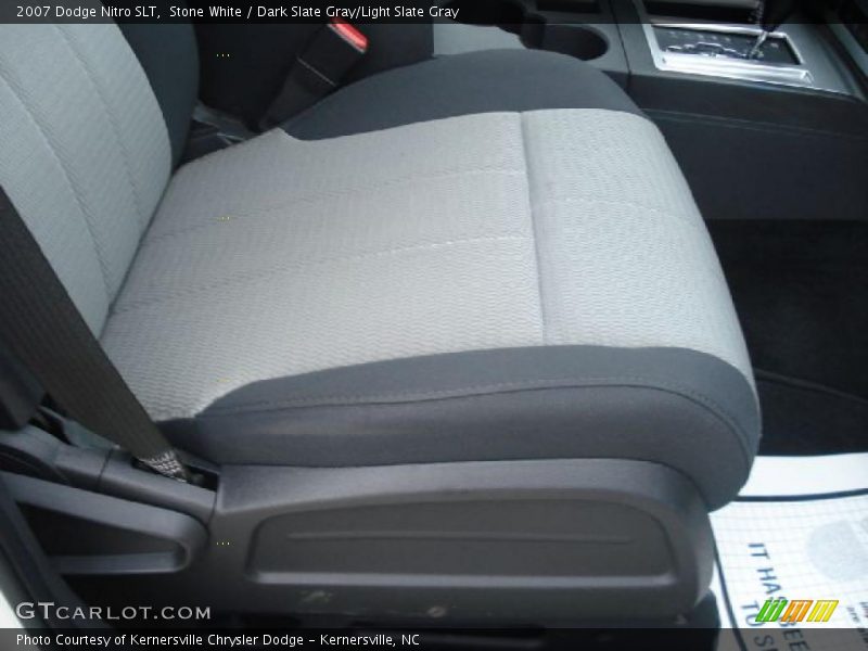 Stone White / Dark Slate Gray/Light Slate Gray 2007 Dodge Nitro SLT