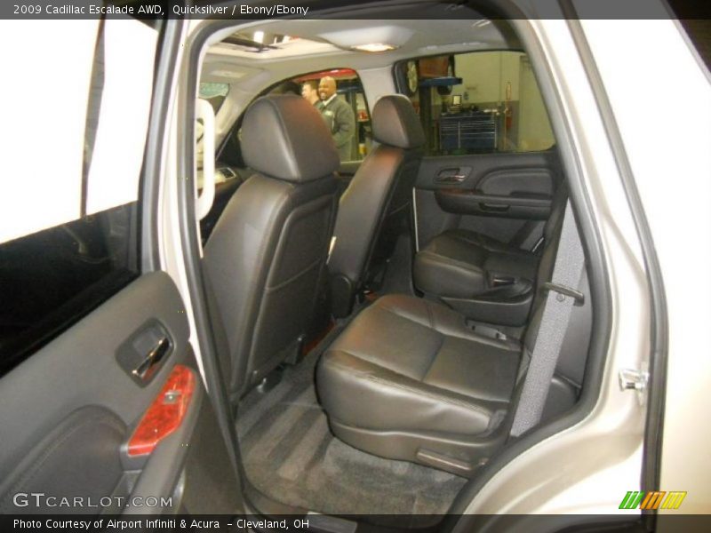 Quicksilver / Ebony/Ebony 2009 Cadillac Escalade AWD