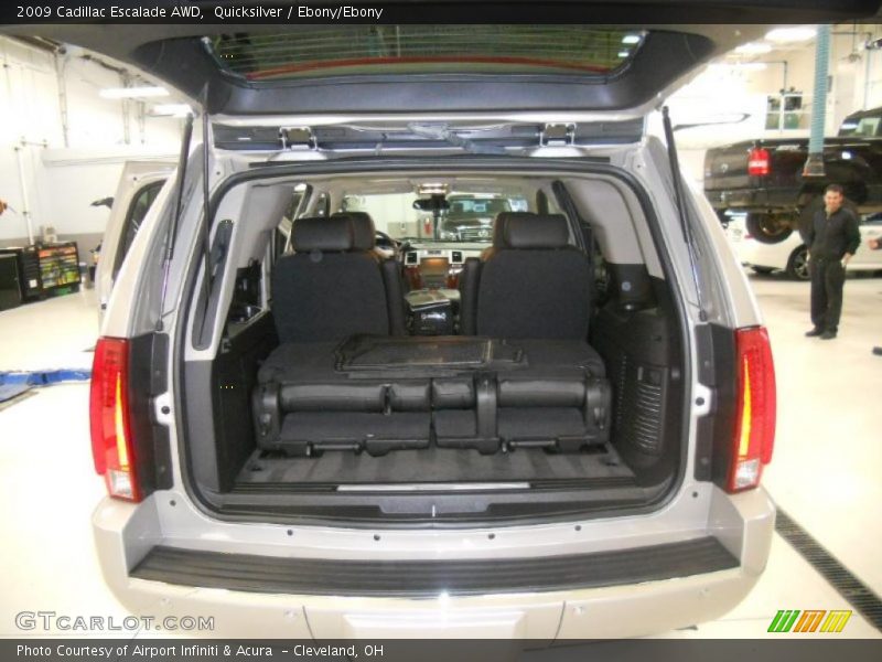 Quicksilver / Ebony/Ebony 2009 Cadillac Escalade AWD