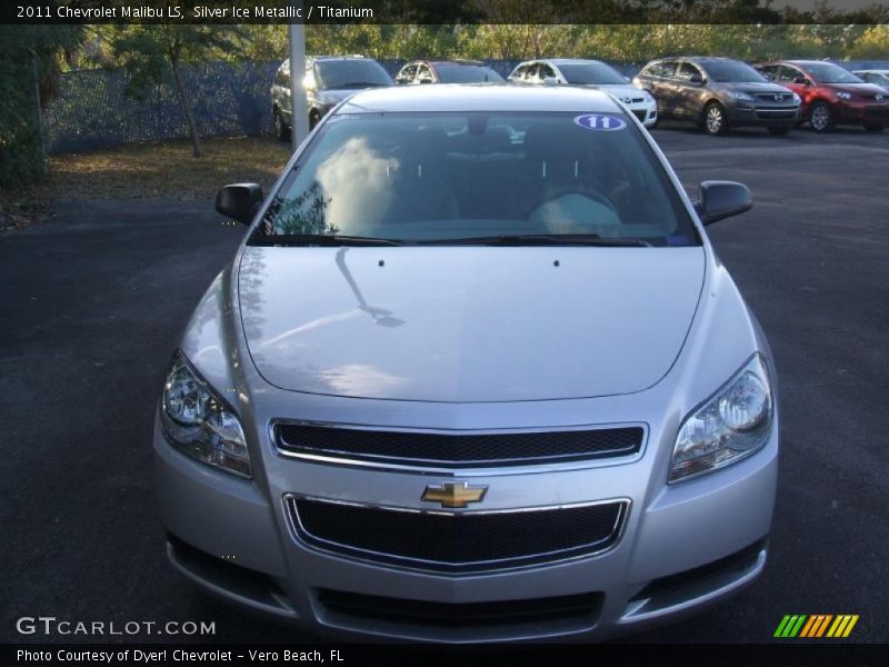 Silver Ice Metallic / Titanium 2011 Chevrolet Malibu LS