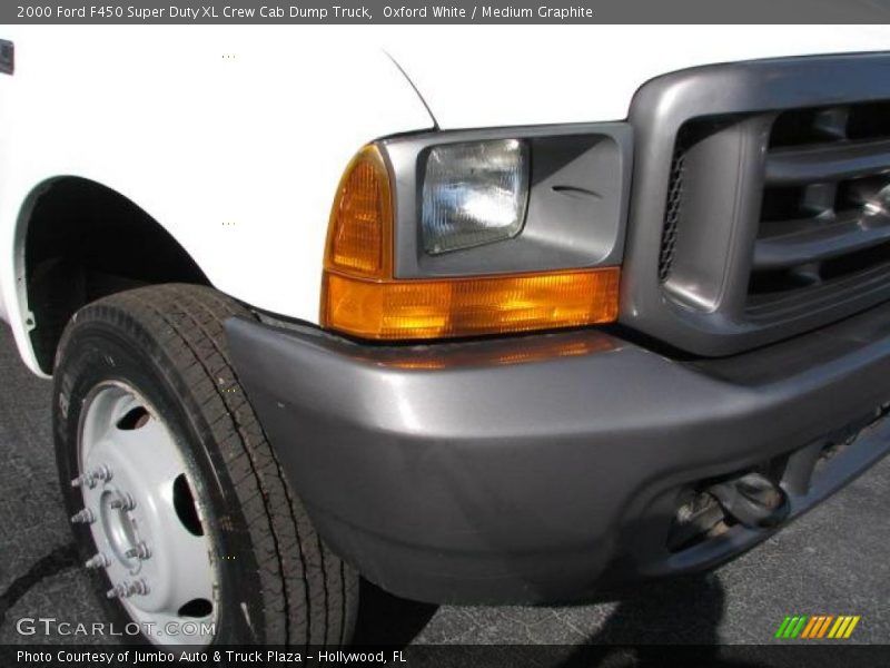Oxford White / Medium Graphite 2000 Ford F450 Super Duty XL Crew Cab Dump Truck