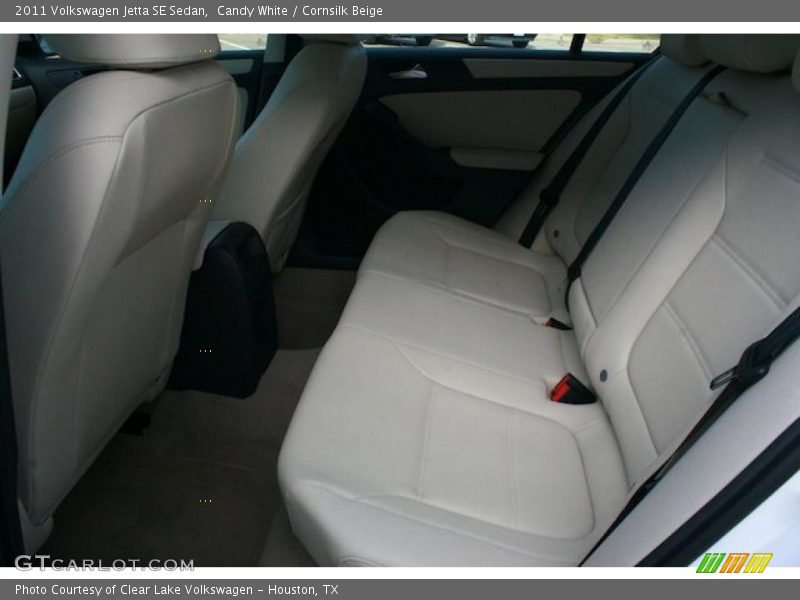 Candy White / Cornsilk Beige 2011 Volkswagen Jetta SE Sedan