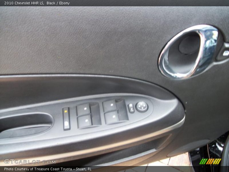 Black / Ebony 2010 Chevrolet HHR LS