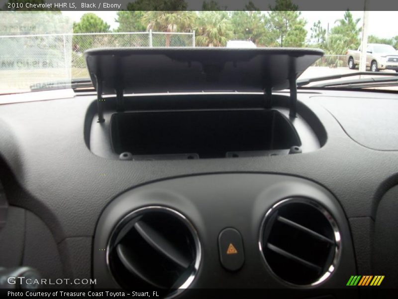 Black / Ebony 2010 Chevrolet HHR LS