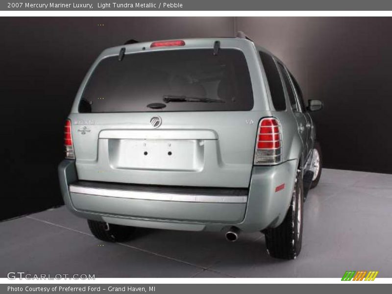 Light Tundra Metallic / Pebble 2007 Mercury Mariner Luxury