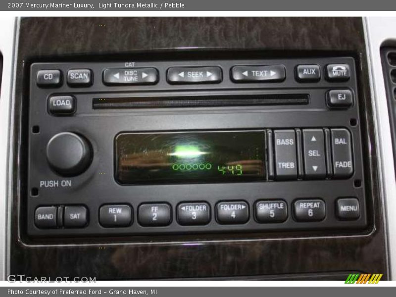 Light Tundra Metallic / Pebble 2007 Mercury Mariner Luxury