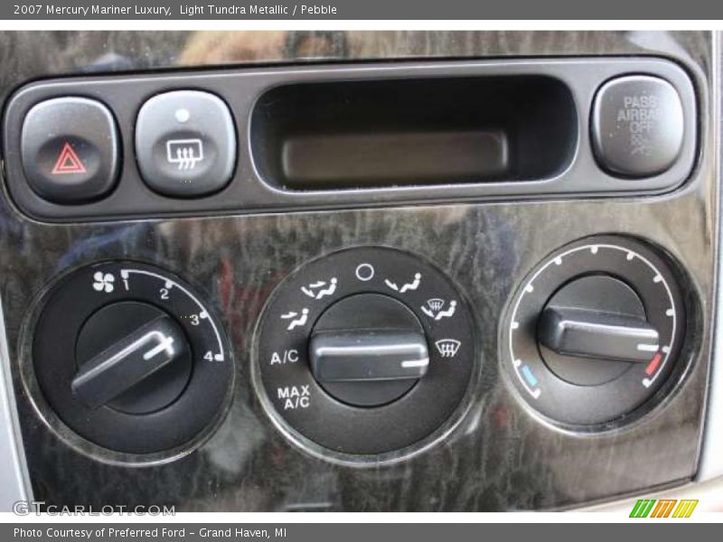 Controls of 2007 Mariner Luxury