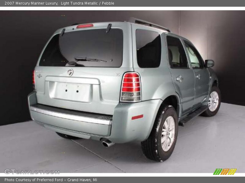 Light Tundra Metallic / Pebble 2007 Mercury Mariner Luxury