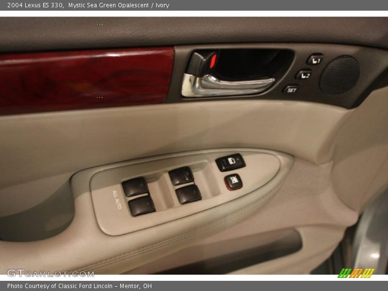 Mystic Sea Green Opalescent / Ivory 2004 Lexus ES 330