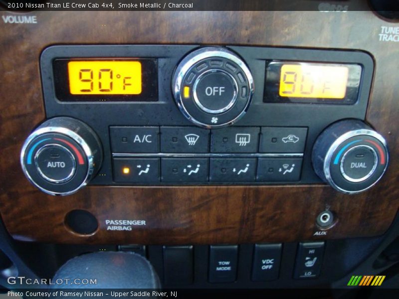 Controls of 2010 Titan LE Crew Cab 4x4