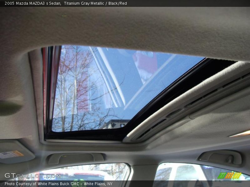 Titanium Gray Metallic / Black/Red 2005 Mazda MAZDA3 s Sedan