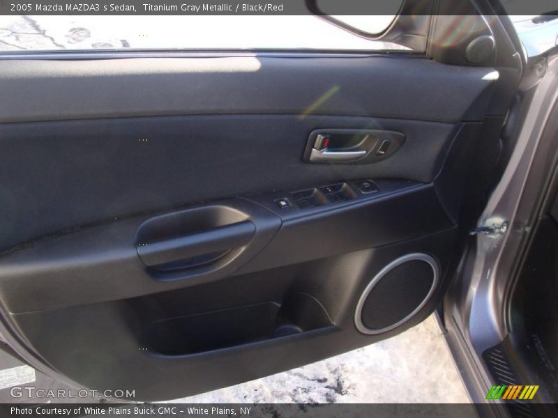 Titanium Gray Metallic / Black/Red 2005 Mazda MAZDA3 s Sedan