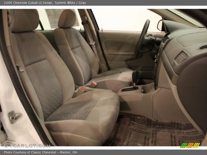 Summit White / Gray 2006 Chevrolet Cobalt LS Sedan