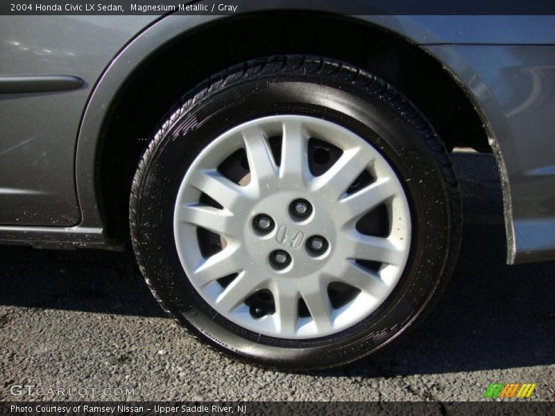 Magnesium Metallic / Gray 2004 Honda Civic LX Sedan