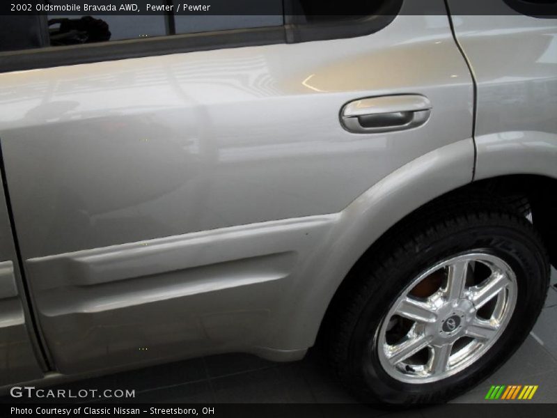 Pewter / Pewter 2002 Oldsmobile Bravada AWD