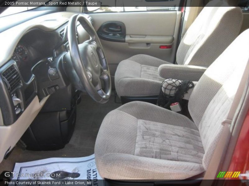  2005 Montana  Taupe Interior