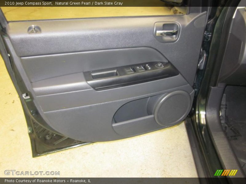 Natural Green Pearl / Dark Slate Gray 2010 Jeep Compass Sport