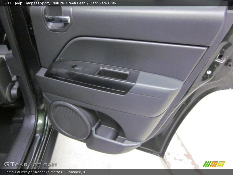 Natural Green Pearl / Dark Slate Gray 2010 Jeep Compass Sport