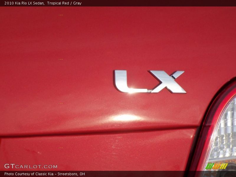  2010 Rio LX Sedan Logo