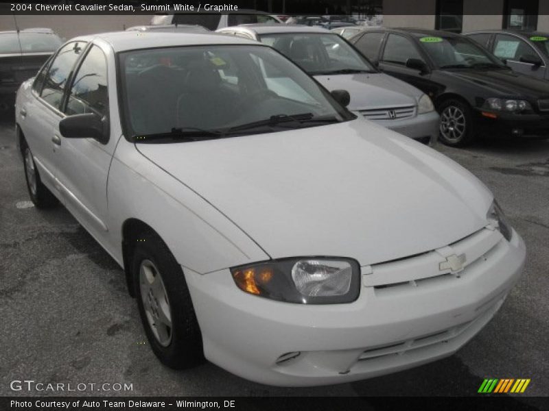 Summit White / Graphite 2004 Chevrolet Cavalier Sedan