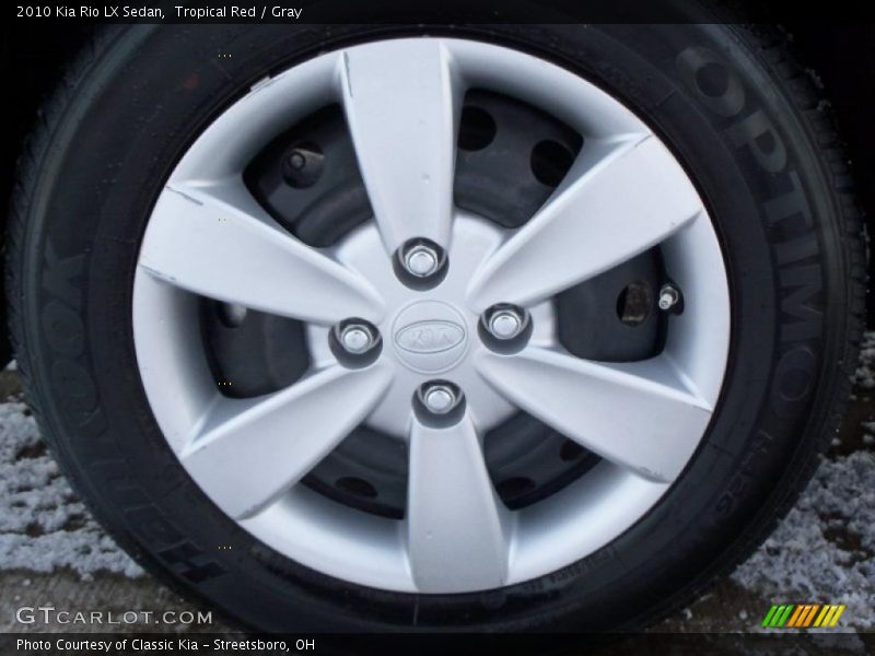  2010 Rio LX Sedan Wheel