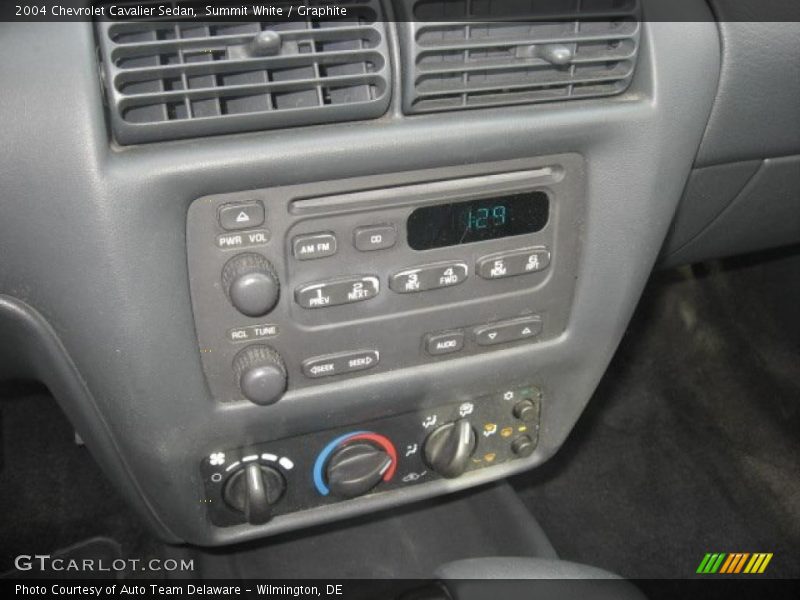 Summit White / Graphite 2004 Chevrolet Cavalier Sedan