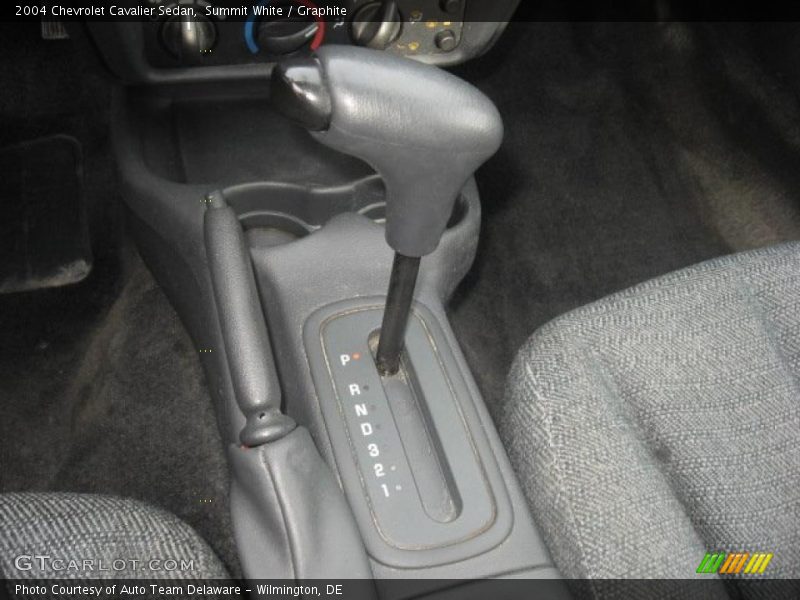 Summit White / Graphite 2004 Chevrolet Cavalier Sedan