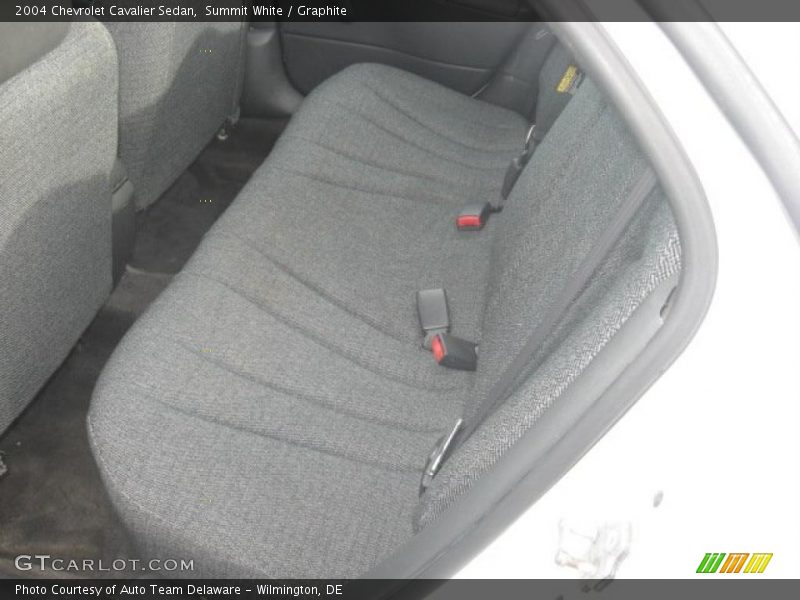 Summit White / Graphite 2004 Chevrolet Cavalier Sedan
