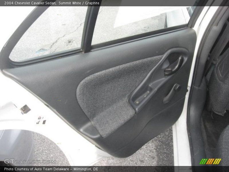Summit White / Graphite 2004 Chevrolet Cavalier Sedan
