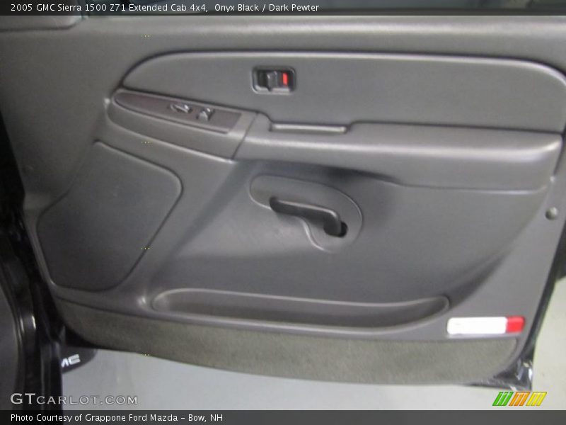 Onyx Black / Dark Pewter 2005 GMC Sierra 1500 Z71 Extended Cab 4x4
