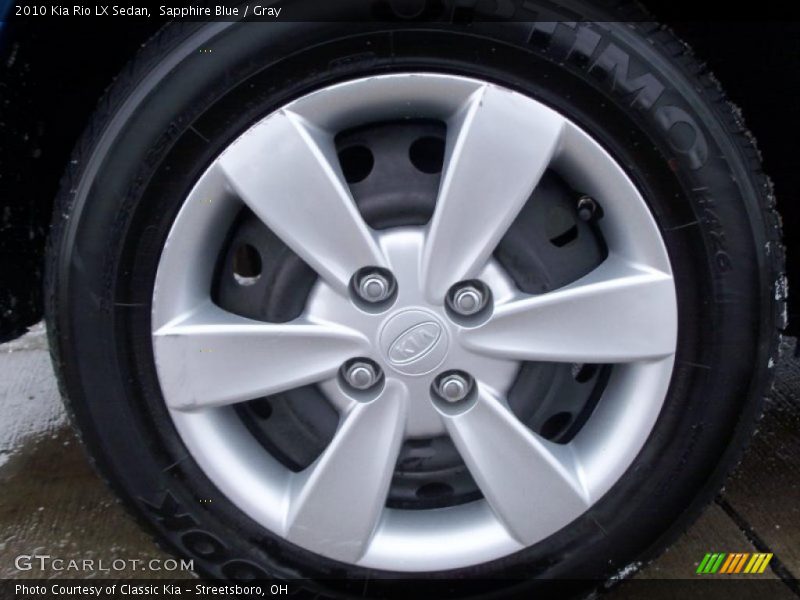  2010 Rio LX Sedan Wheel