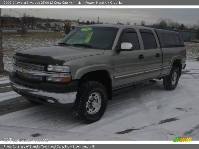Light Pewter Metallic / Graphite 2002 Chevrolet Silverado 2500 LS Crew Cab 4x4