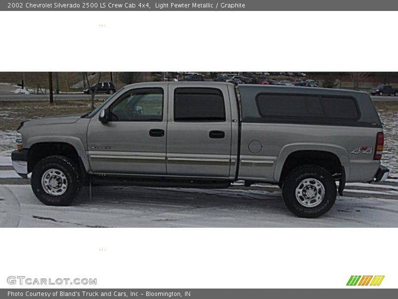 Light Pewter Metallic / Graphite 2002 Chevrolet Silverado 2500 LS Crew Cab 4x4