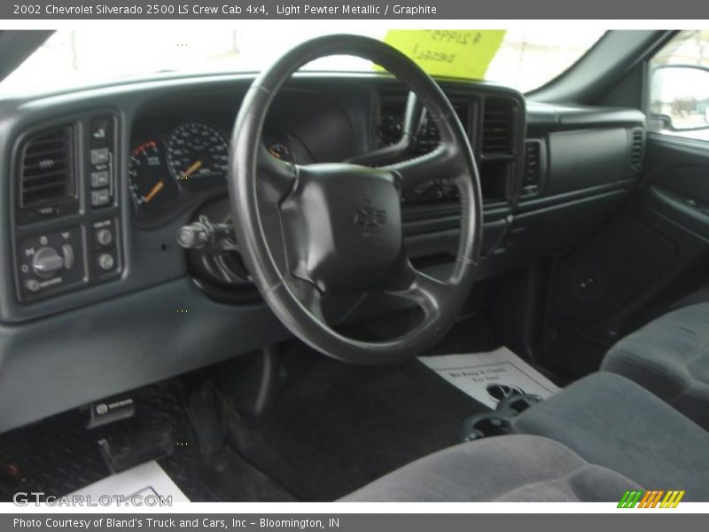 Light Pewter Metallic / Graphite 2002 Chevrolet Silverado 2500 LS Crew Cab 4x4