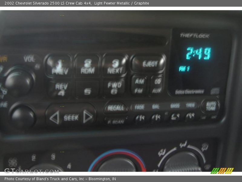 Light Pewter Metallic / Graphite 2002 Chevrolet Silverado 2500 LS Crew Cab 4x4