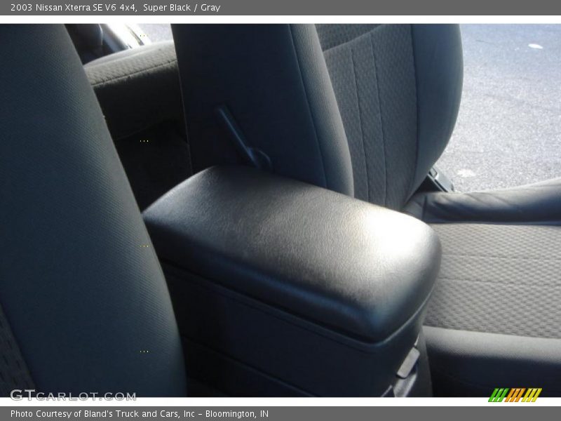 Super Black / Gray 2003 Nissan Xterra SE V6 4x4