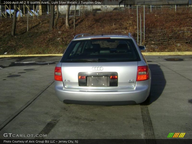 Light Silver Metallic / Tungsten Gray 2000 Audi A6 2.8 quattro Avant