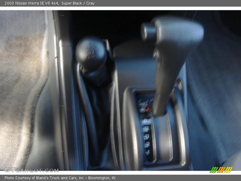 Super Black / Gray 2003 Nissan Xterra SE V6 4x4