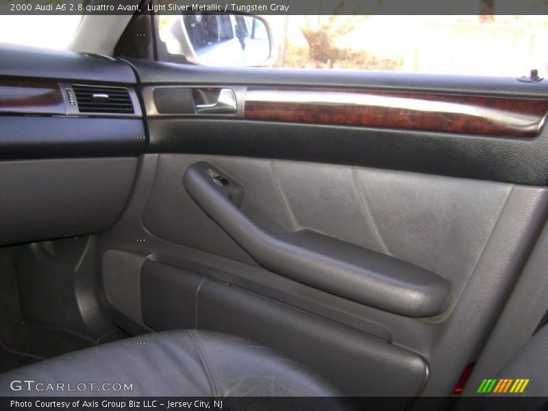 Door Panel of 2000 A6 2.8 quattro Avant