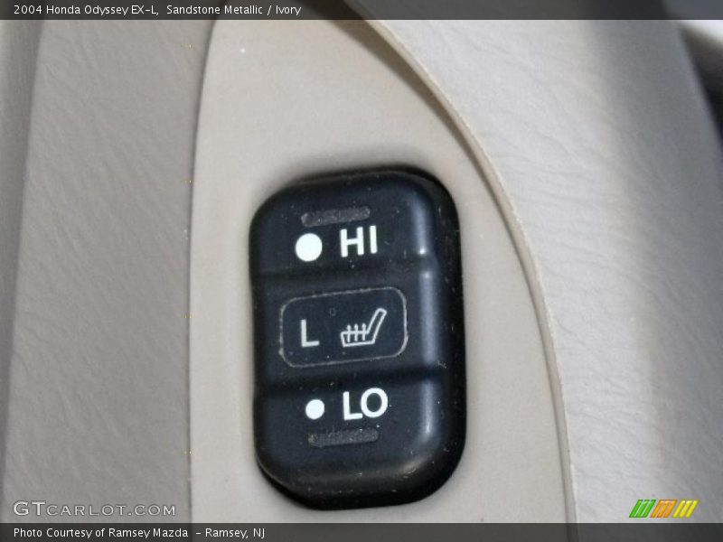 Sandstone Metallic / Ivory 2004 Honda Odyssey EX-L
