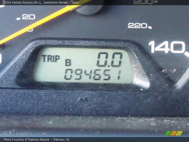 Sandstone Metallic / Ivory 2004 Honda Odyssey EX-L