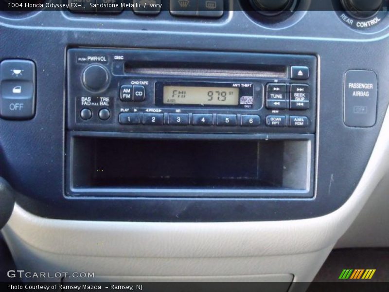 Sandstone Metallic / Ivory 2004 Honda Odyssey EX-L