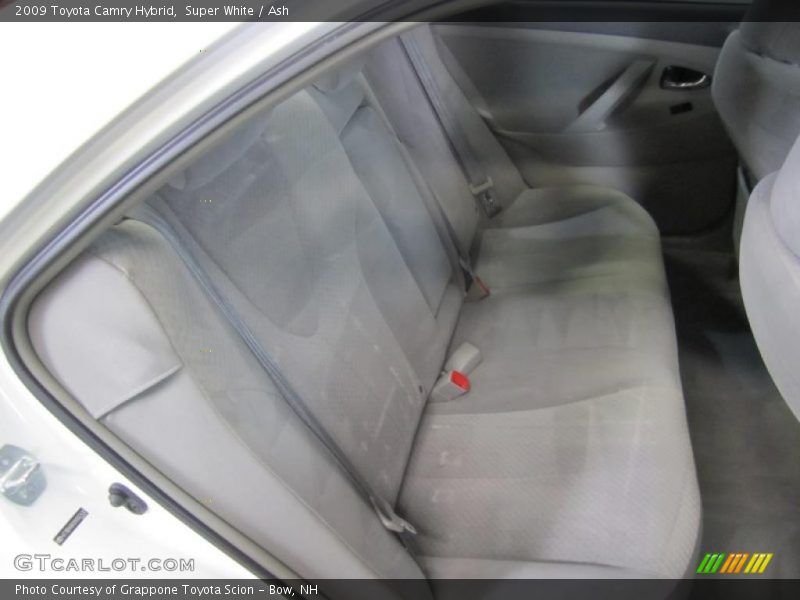 Super White / Ash 2009 Toyota Camry Hybrid