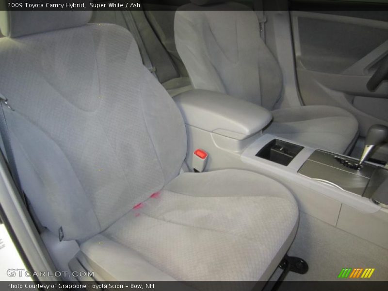 Super White / Ash 2009 Toyota Camry Hybrid